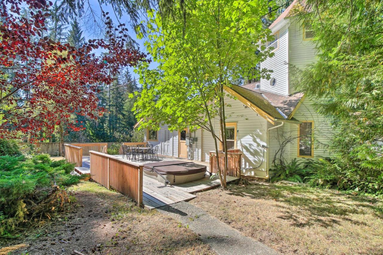 Cozy Black Bear Retreat By Mount Rainier! *