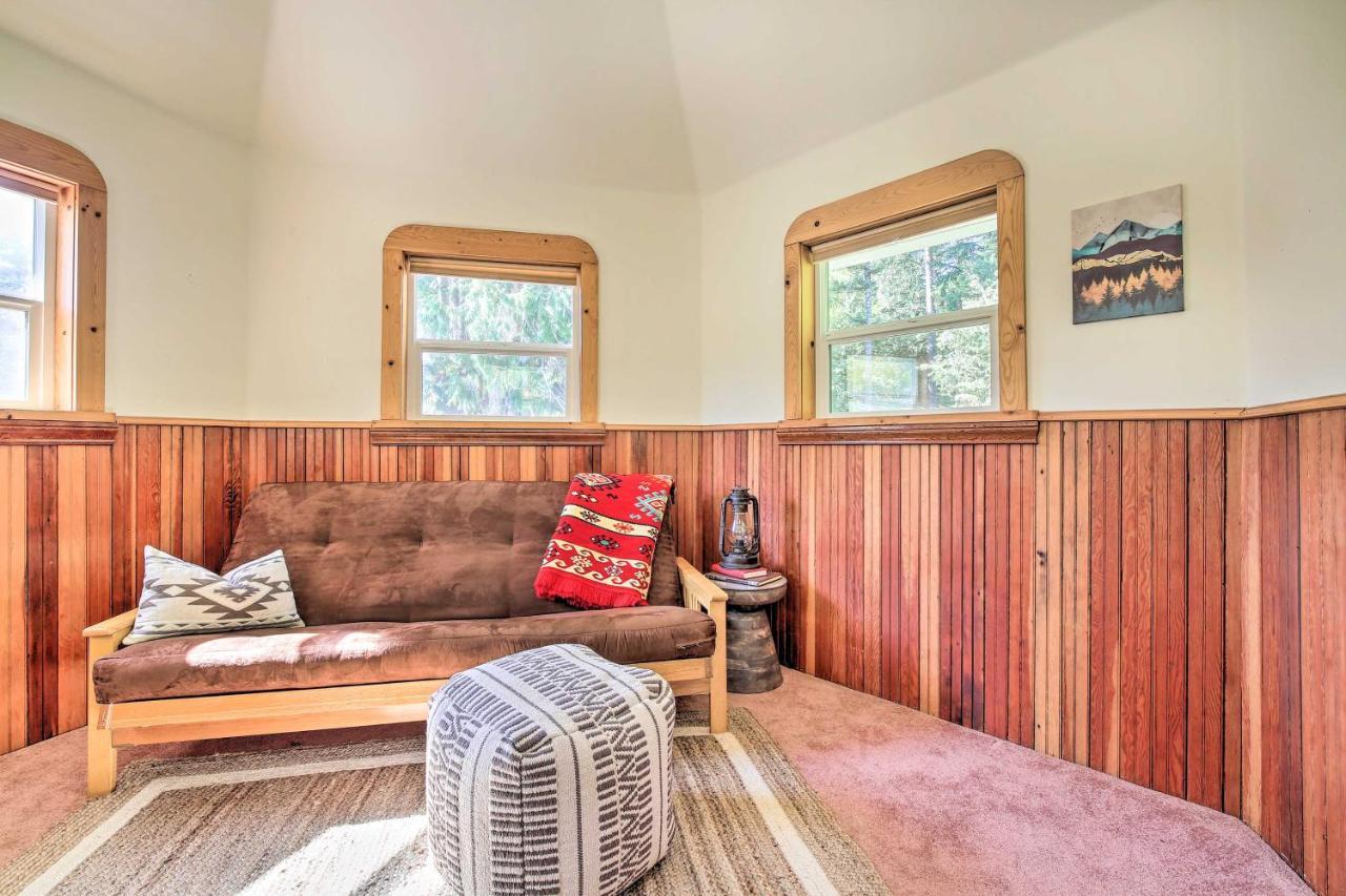 Cozy Black Bear Retreat By Mount Rainier! Ashford
